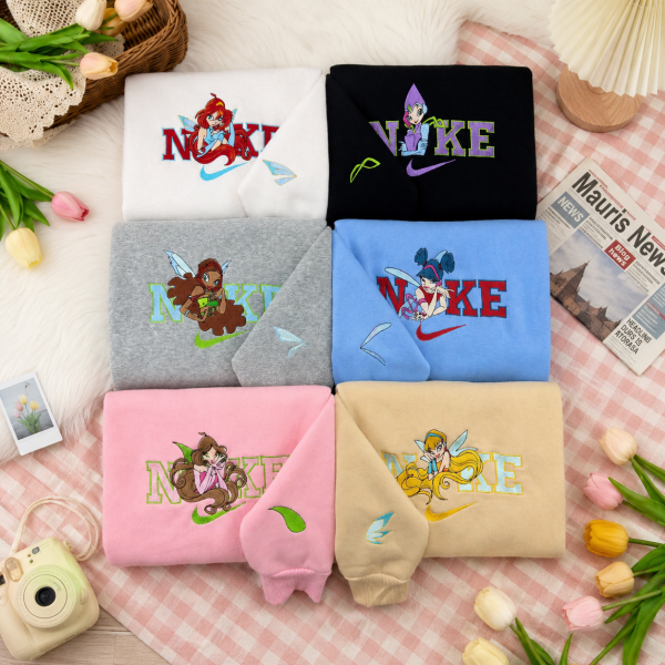 BLOOM, STELLA, FLORA, MUSA, TECNA AND AISHA Embroidered – WINX CLUB